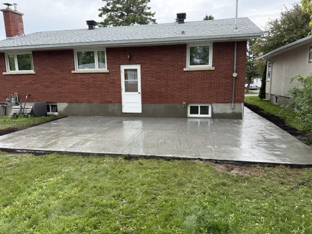 Patios & Flatwork poured in Thunder Bay by Lush Contracting